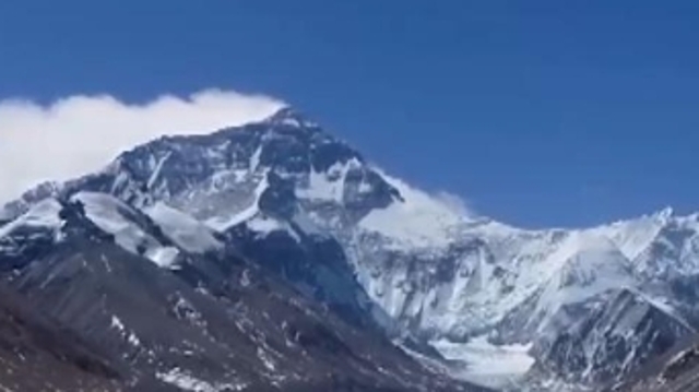 【祖国颂·美丽中国】珠穆朗玛峰：仰望地球之巅 书写凌云壮志