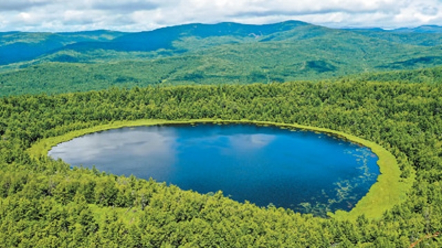 十年树木 中国绘就绿色画卷