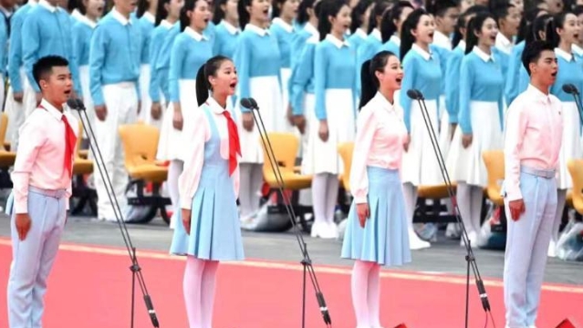 奋斗者·正青春丨在淬炼中成长——那些经历“国事”洗礼的青年