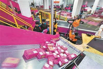 2022年广州海关关区外贸进出口突破1.9万亿元