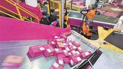 2022年广州海关关区外贸进出口突破1.9万亿元