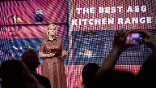 伊莱克斯集团亮相柏林IFA 2025，旗下高端品牌AEG推出全新洗碗机系列