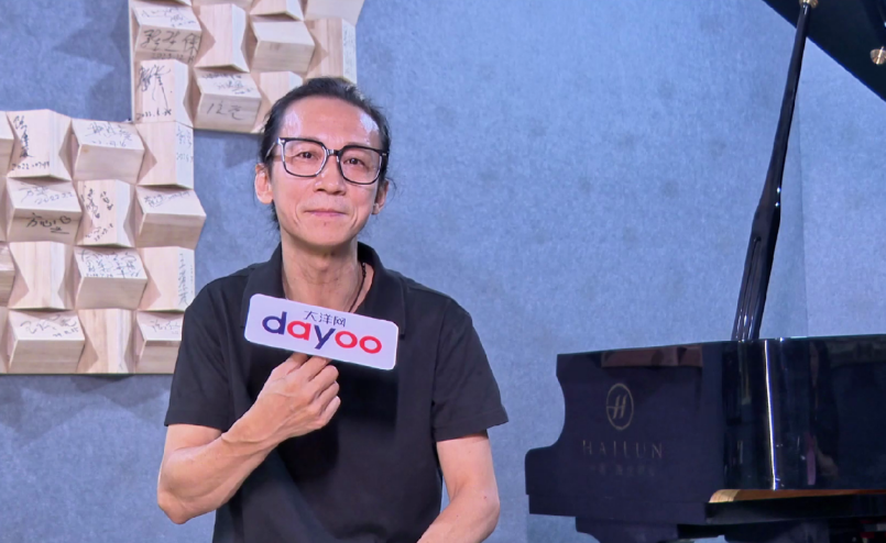 “星海湾乐杯”2025粤港澳青少年音乐展演启动 方奕谈流行钢琴教育新理念