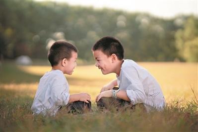 孩子情绪像“过山车”? 专家教你轻松搞定