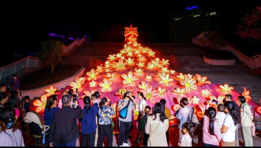 光影盛宴点亮夜空，广州国际灯光节黄埔分会场收官