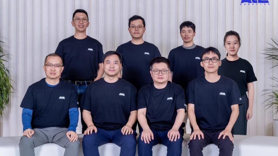 商汤王晓刚出任“大晓机器人”董事长，将于12月18日开源“开悟”世界模型3.0（Kairos 3.0）