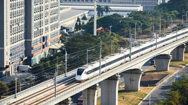 穗深城际铁路12月15日开通运营
