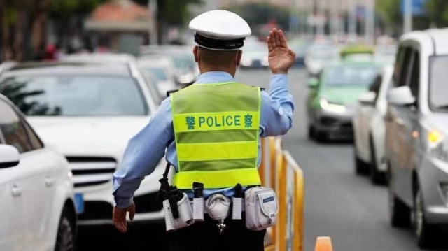 清明假期近136万辆车出入珠海