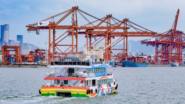 海上看前海，深圳机场码头首条海上观光航线开航