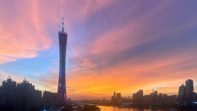 “马鞍”较大可能在深圳到电白之间登陆，明天白天仍有高温