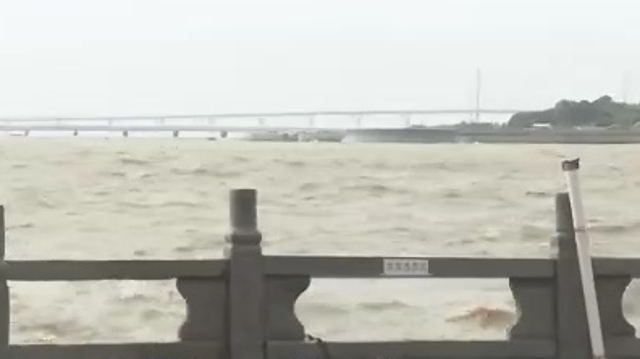 珠海进入台风“马鞍”7级风圈范围 当地采取多项应对措施