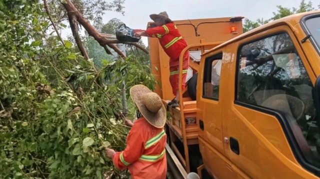 新台高速全力防风防汛