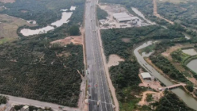 台风“马鞍”风力减弱 广东部分高速解除管制