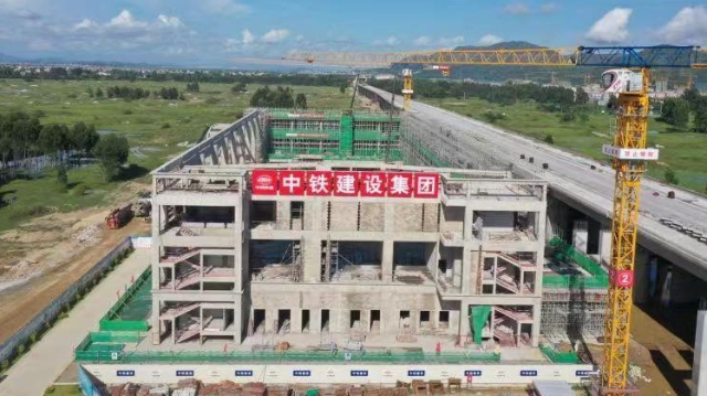 汕汕鐵路5座新建站房主體結構今日封頂