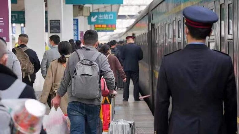 广东地区节后铁路到达客流超1000万人次