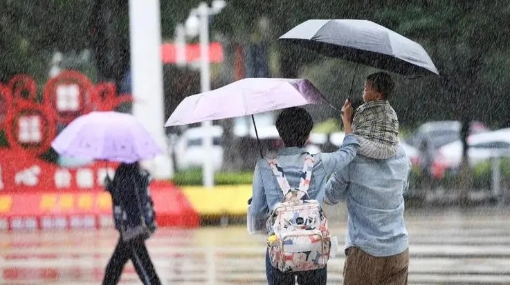 今明两天广东北部珠三角等局地或有大雨到暴雨