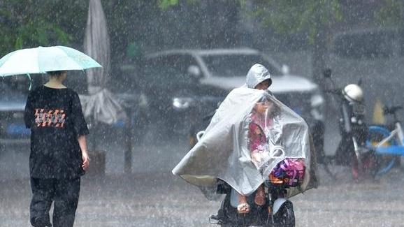 台风“苏拉”或于今日登陆！最新消息来了