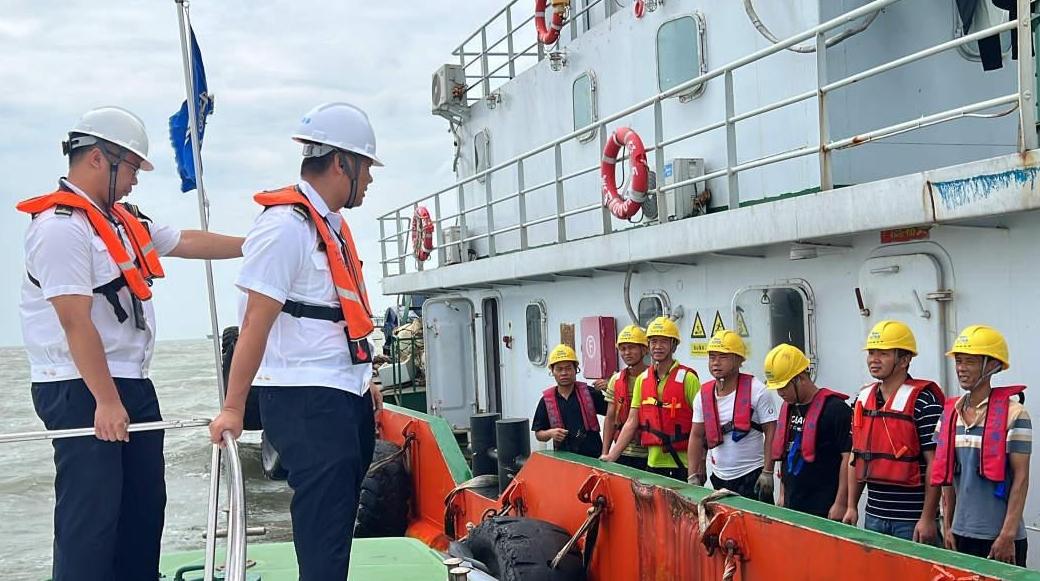 “苏拉”或在湛江再次登陆 海事部门启动Ⅱ级应急响应