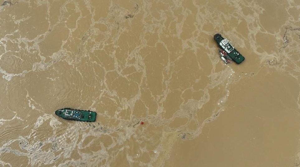 九江大桥附近沉船初步原因 船员受洪水影响操作失当