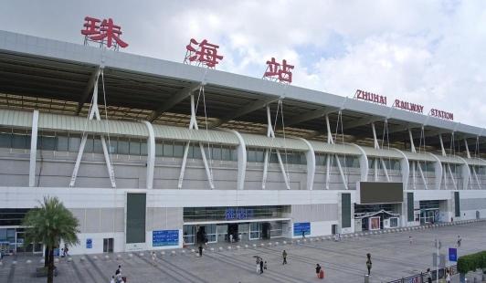 多宝体育- 多宝体育官方网站- 多宝体育APP下载 DUOBAO SPORTS绿茵场上高原女孩的梦想照进现实