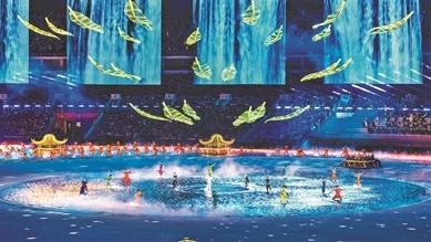 岭南非遗惊艳亮相 当“武林高手”遇见“雨打芭蕉”