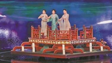 解开《彩云追月》永流传的密码