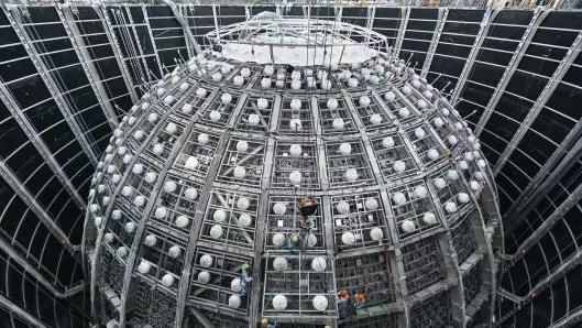 江门中微子实验首个物理成果发布