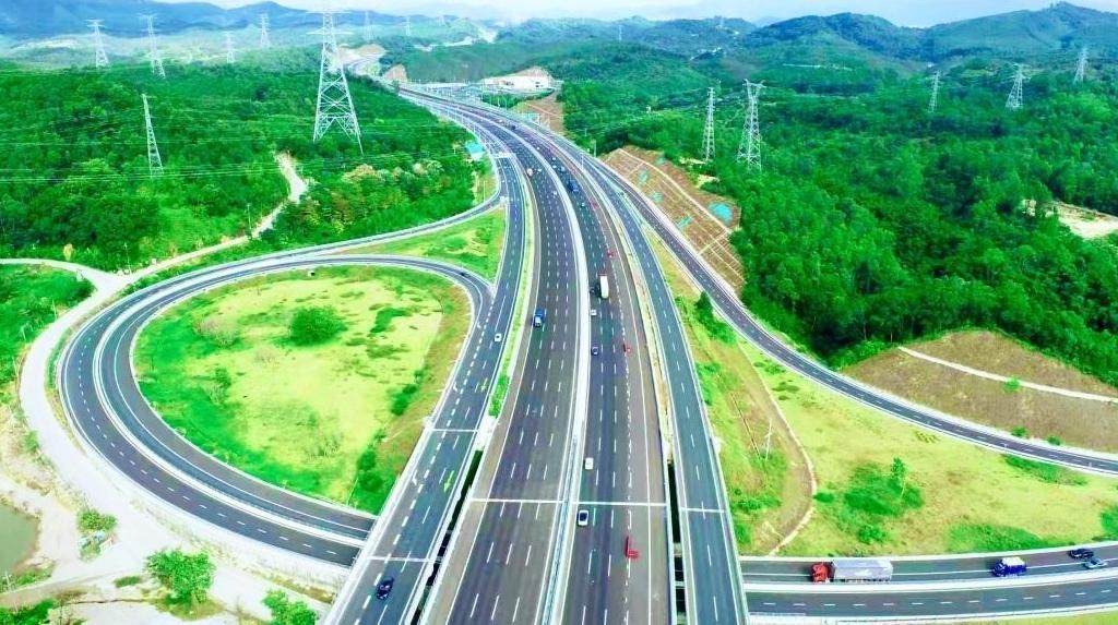 全长约116.6公里!长深高速河惠段改扩建项目年底全面建成通车