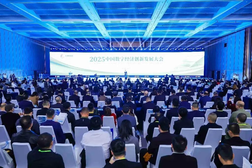 aa379d63aa22f6623b4efeca42a885fc_53821371_ab7ffc53-cd71-4dcd-8c26-6d436aa92cff.jpg aa379d63aa22f6623b4efeca42a885fc_53821371_ab7ffc53-cd71-4dcd-8c26-6d436aa92cff.jpg