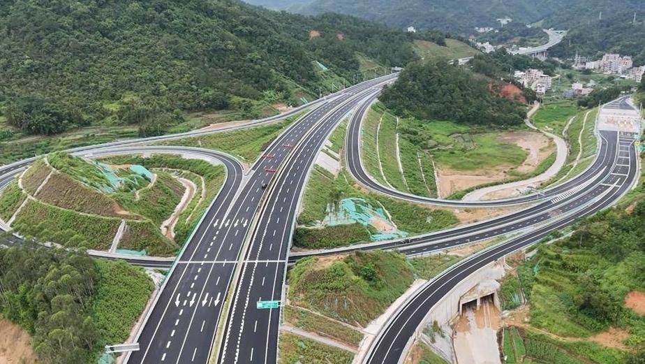 阳信高速通车!阳春至信宜车程缩短至约70分钟
