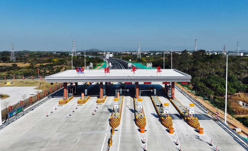粤东再添“快车道” 揭普惠高速南延线项目正式通车
