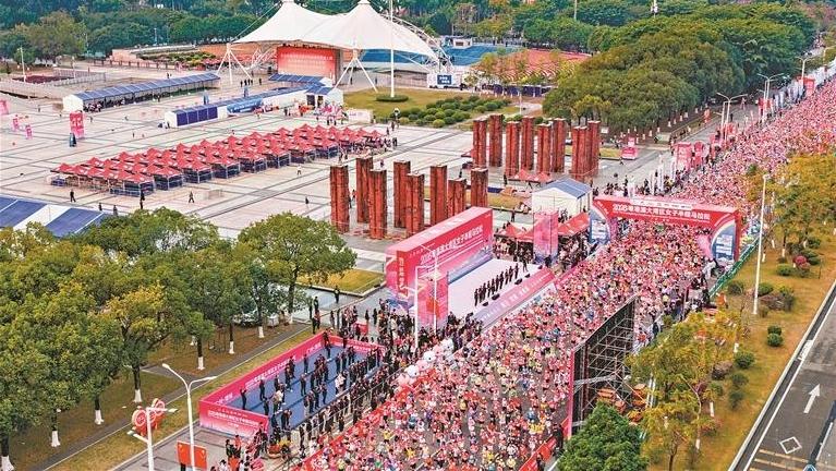 2026粤港澳大湾区女子半程马拉松举行