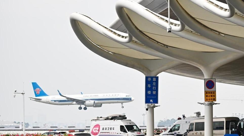 客流量超1.8亿人次全国第一!广东机场多个历史新高背后的“流量密码”