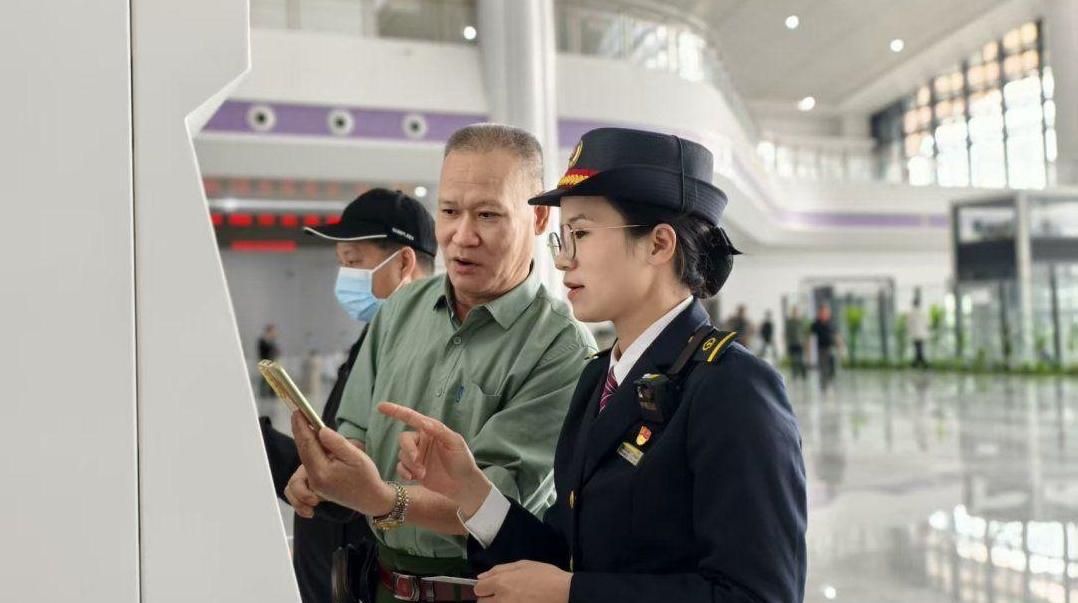 广湛高铁开通后江湛铁路票价大降，广州南至湛江西最低票价131元