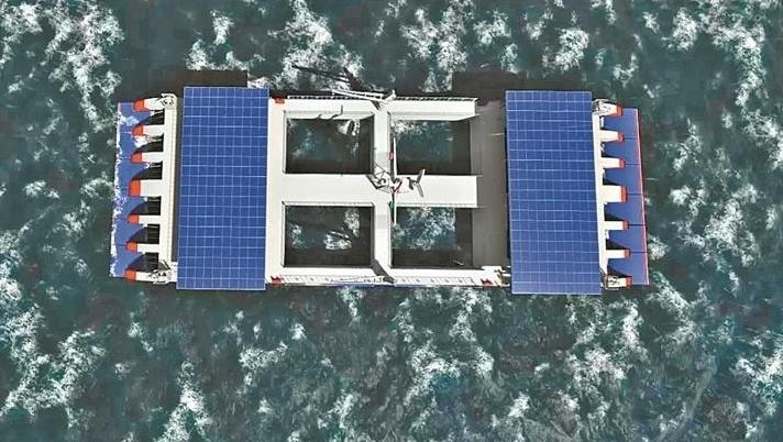 任你狂风巨浪 看我发电牧鱼