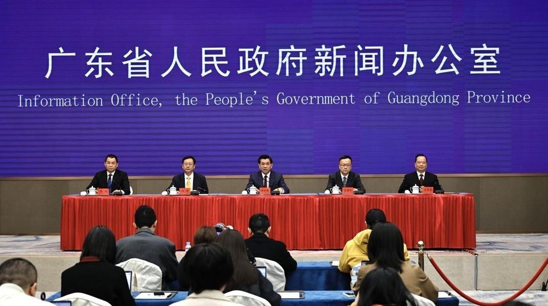 广东教育经费总投入连续30多年居全国首位，“十四五”规划各主要任务均完成