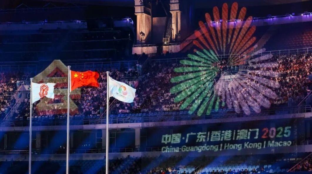广州日报出图 ！100张大片看十五运会开幕式