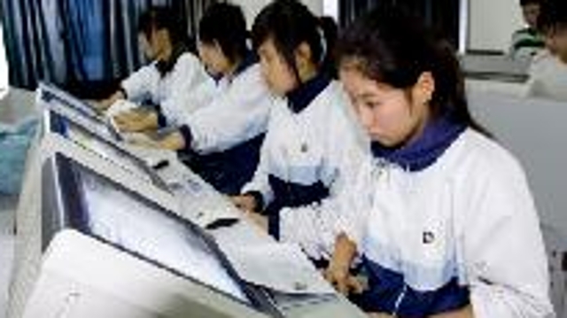 普职比1：1，就读职业学校是将就还是成就？