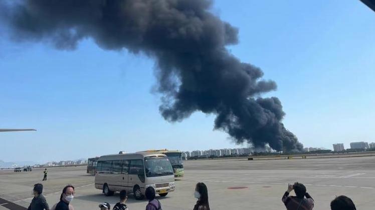 海南三亚凤凰机场出现浓烟？机场：航班起降正常