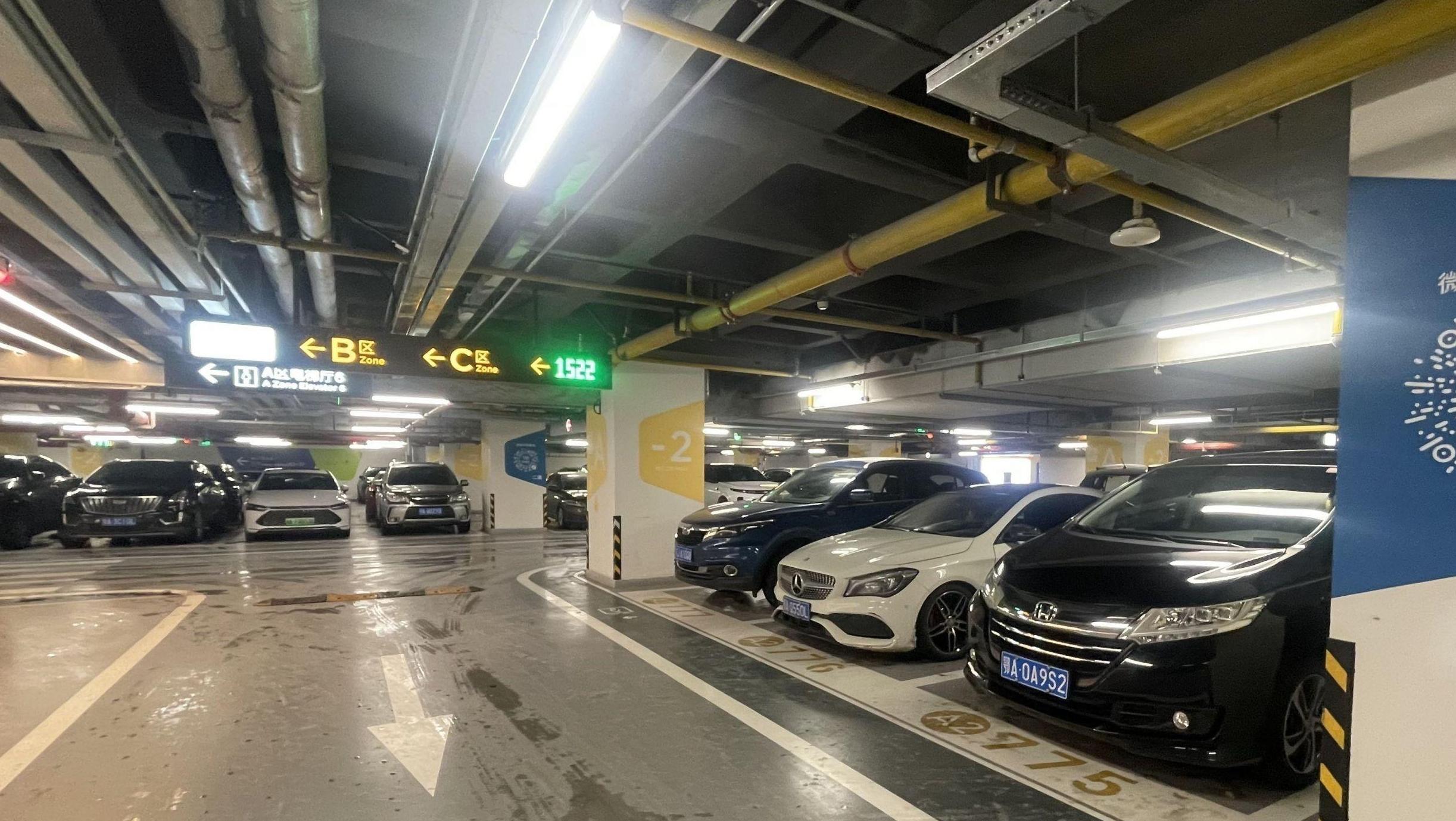 武汉一天新增10万个免费停车位，怎么来的？
