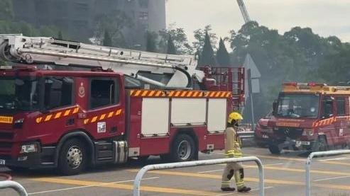 香港宏福苑明火点减少 已找到部分生还者