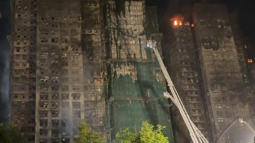 香港大埔火灾已致65人遇难 另有70人受伤