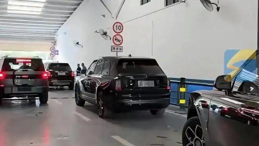 “海南封关120多万卡宴只要60万”冲上热搜，是真的吗