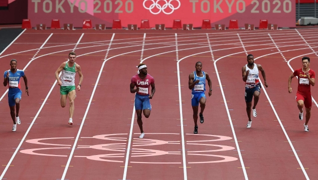 谢震业晋级东京奥运会男子200米半决赛