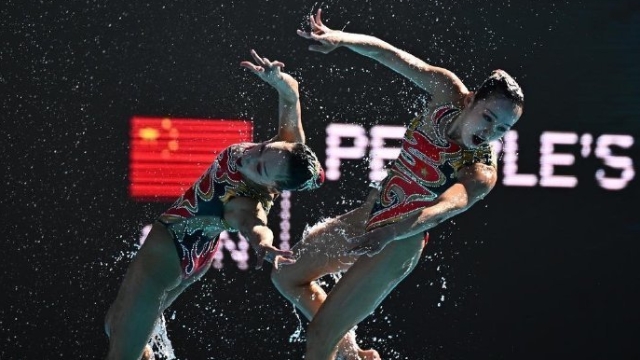 游泳世锦赛中国队：花游屡屡突破 小将发挥可圈可点