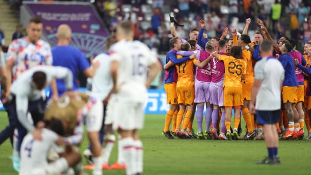 荷兰队3：1击败美国队率先晋级八强
