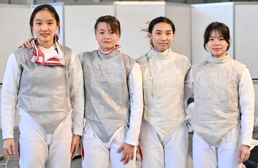 世界青少年击剑锦标赛：中国队获女子花剑团体铜牌(图2)