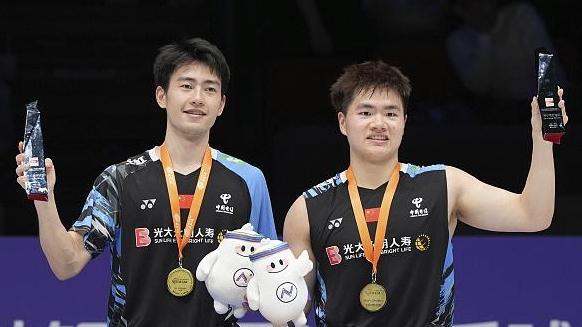 【羽毛球】广州梁伟铿首夺亚锦赛冠军 将重返男双世界第一