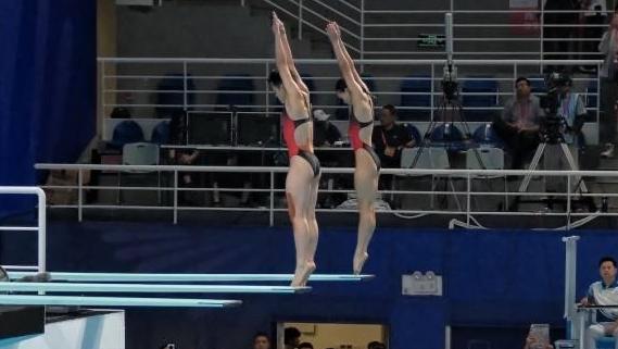 跳水女子团体首个项目，广东队女子双人3米板第一
