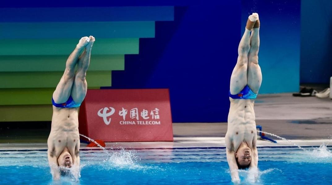 十五运会跳水比赛今日将决出两金:广东队全红婵、谢思埸双双进入决赛